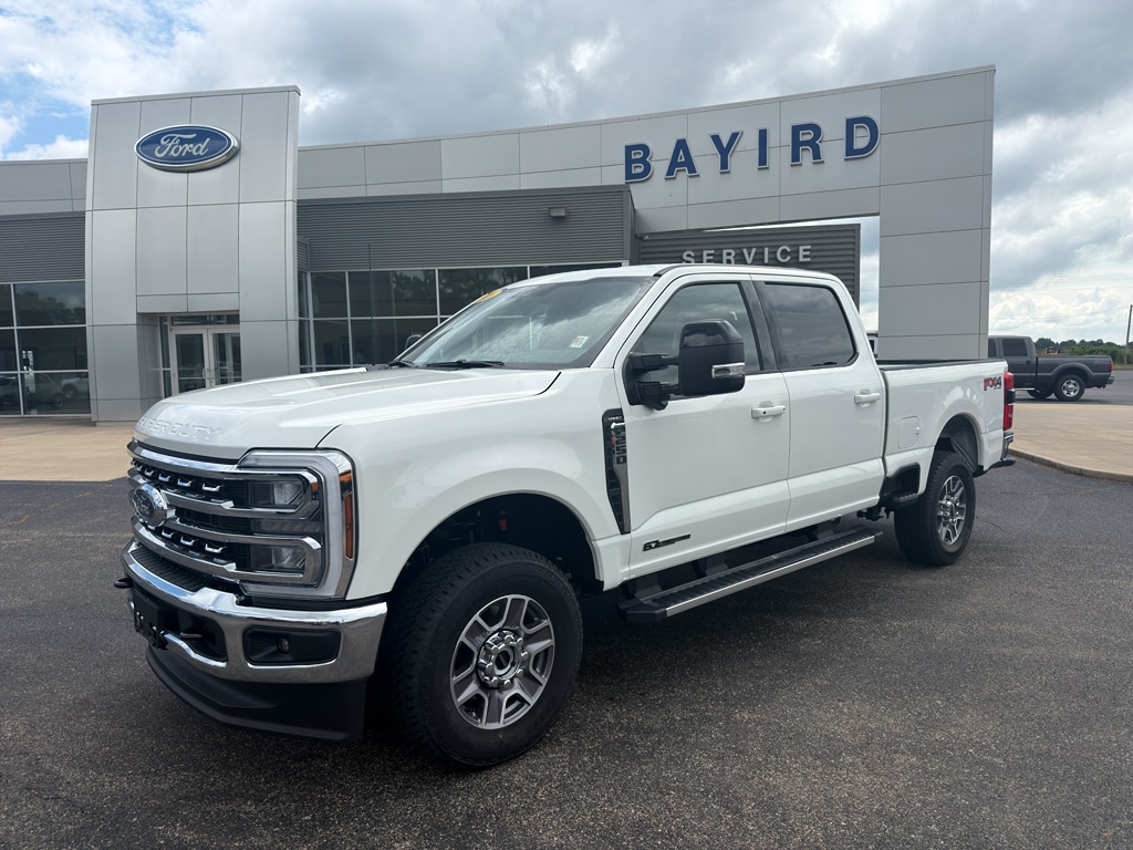 New 2026 Ford F-250 Lariat Truck Crew Cab