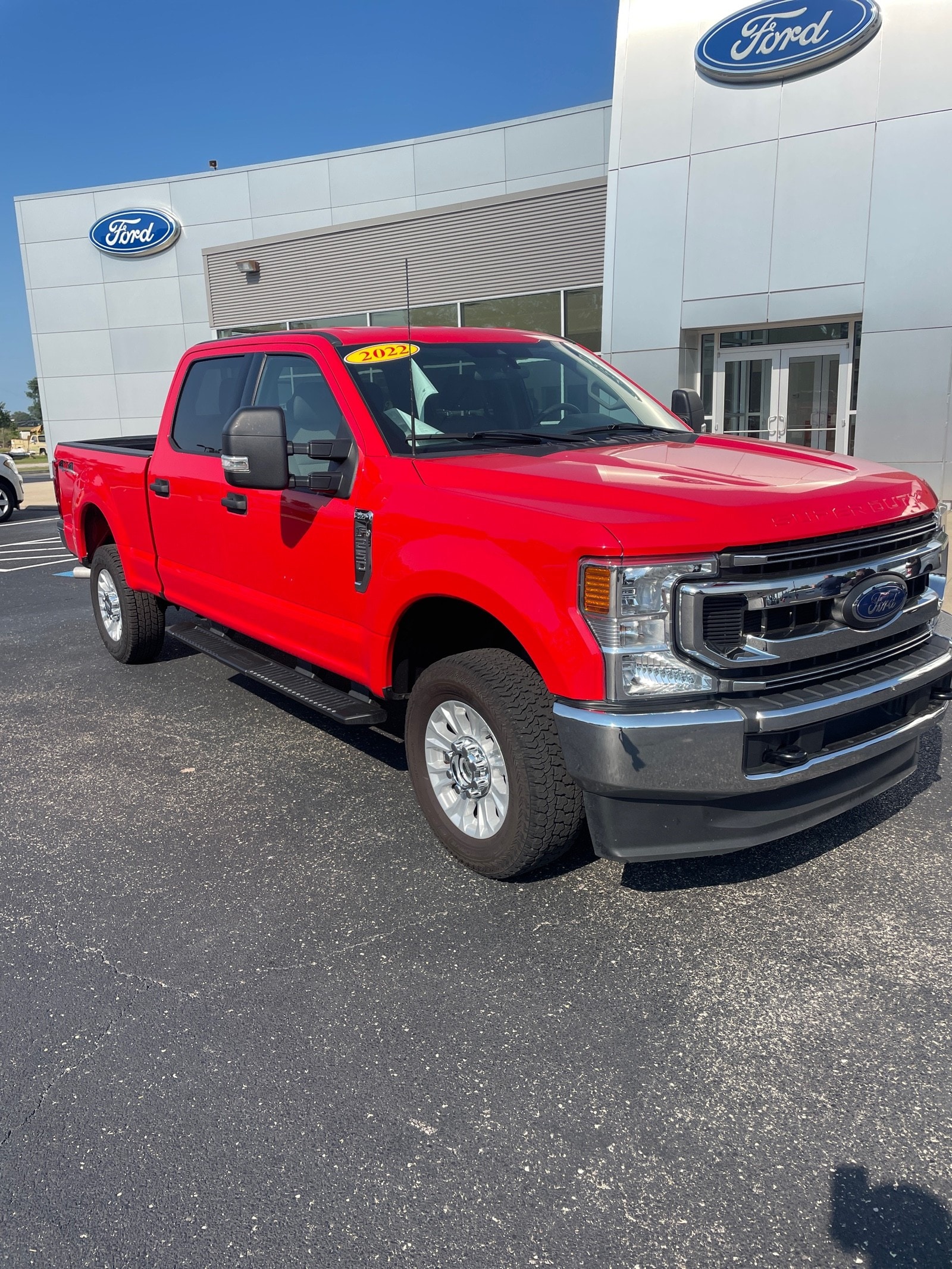 Used 2022 Ford F-250 Super Duty XLT with VIN 1FT7W2B60NEG35255 for sale in Malden, MO