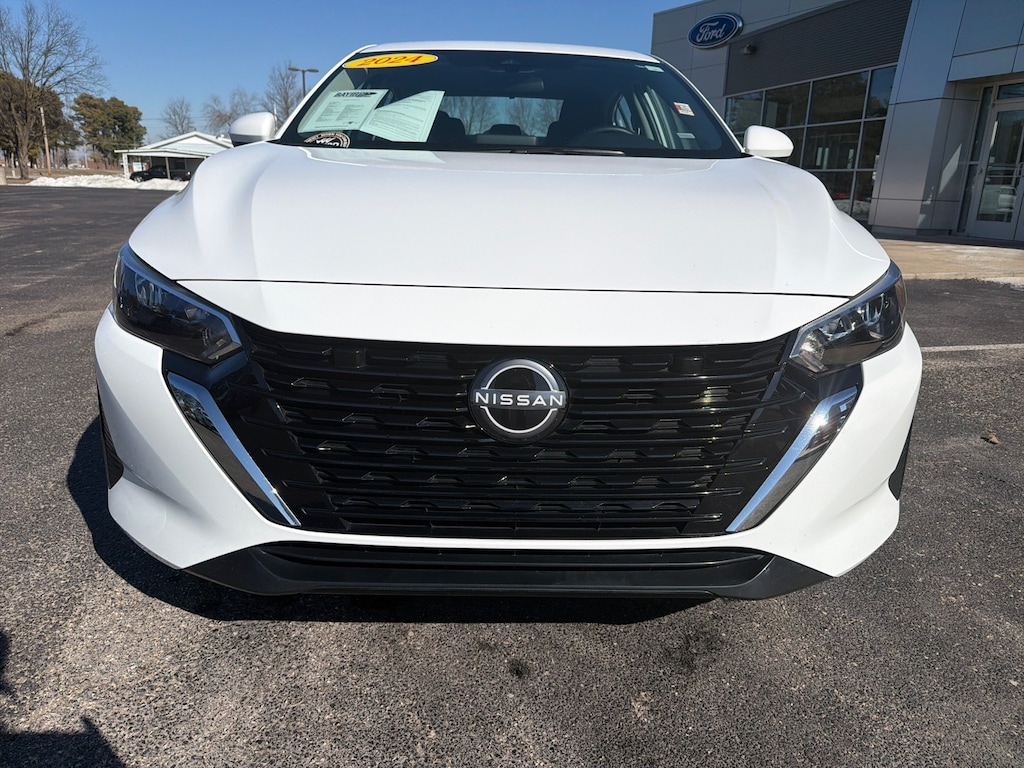 Used 2024 Nissan Sentra SV Sedan