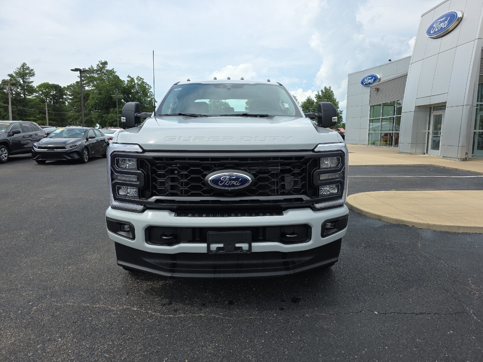 2025 Ford F-250 XL photo 3