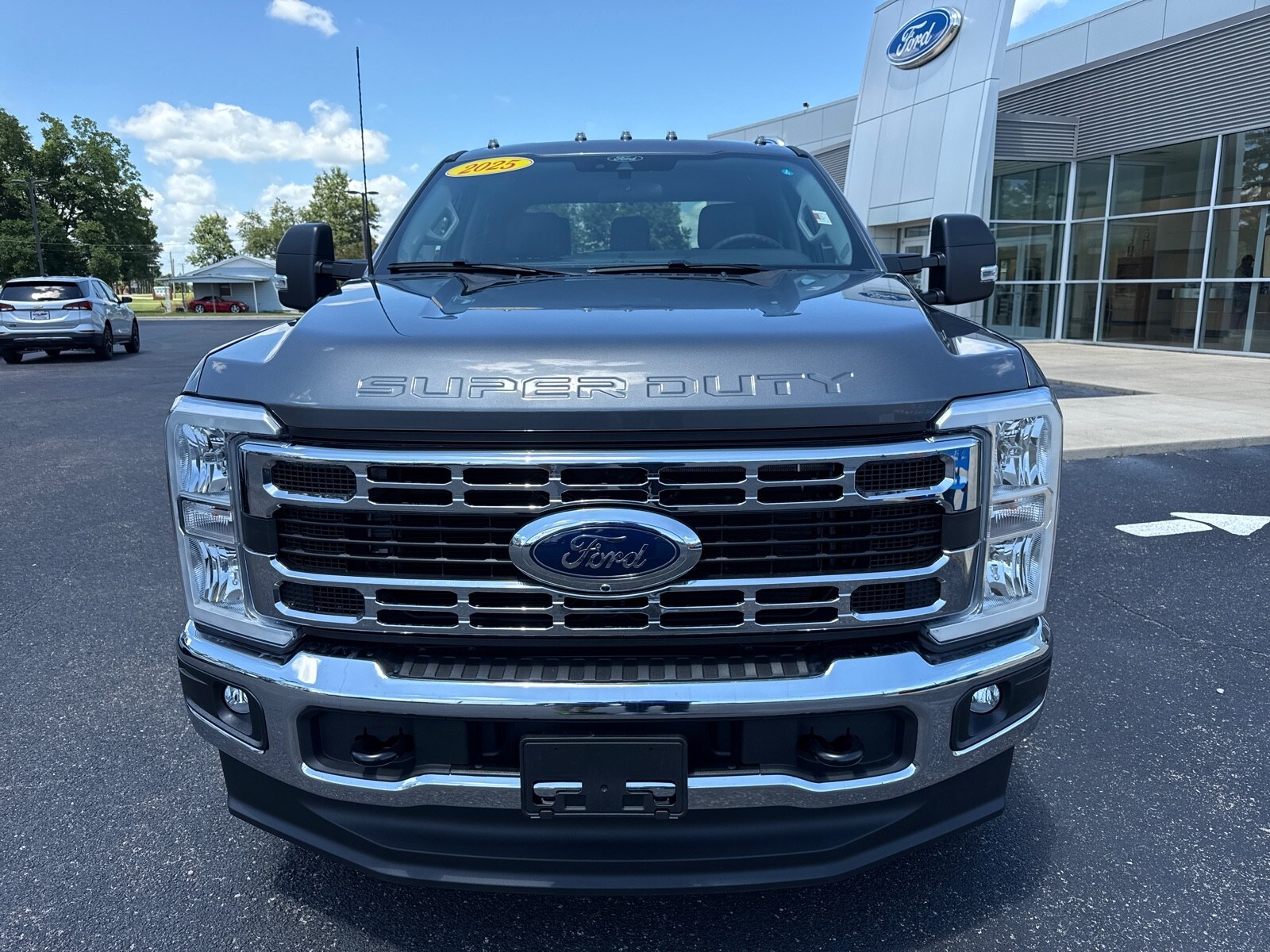 2025 Ford F-250 XLT photo 3