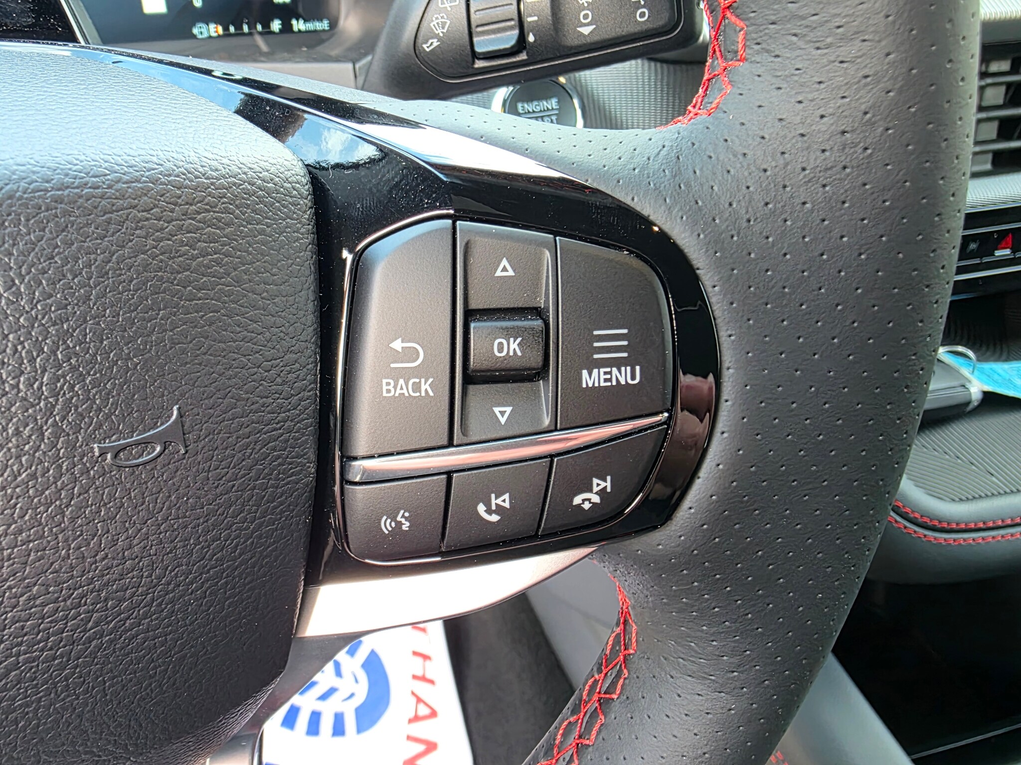 2026 Ford Explorer ST-Line - Photo 20