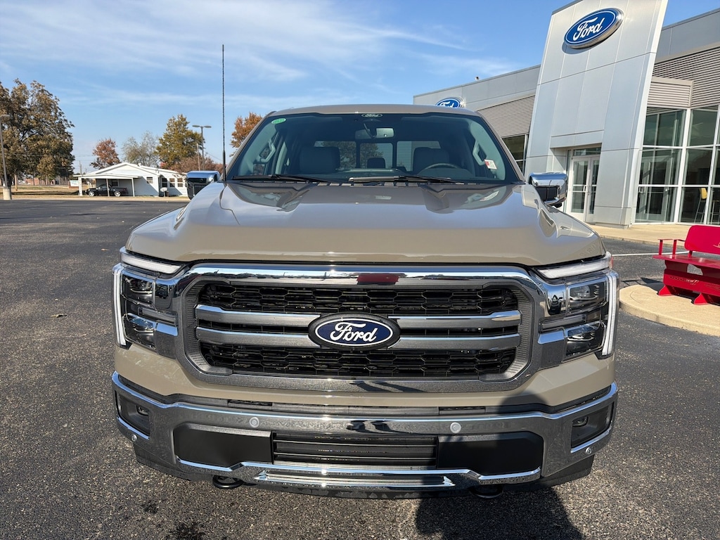 New 2025 Ford F-150 Lariat Truck SuperCrew Cab