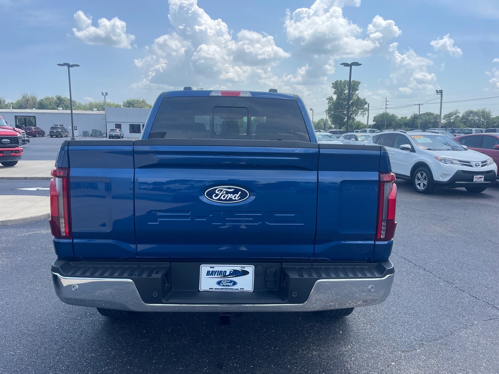2025 Ford F-150 Lariat photo 4
