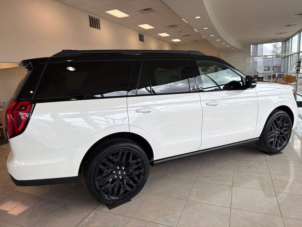 New 2026 Ford Expedition Platinum SUV