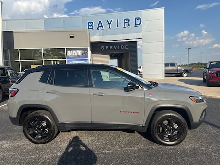2023 Jeep Compass Trailhawk SUV
