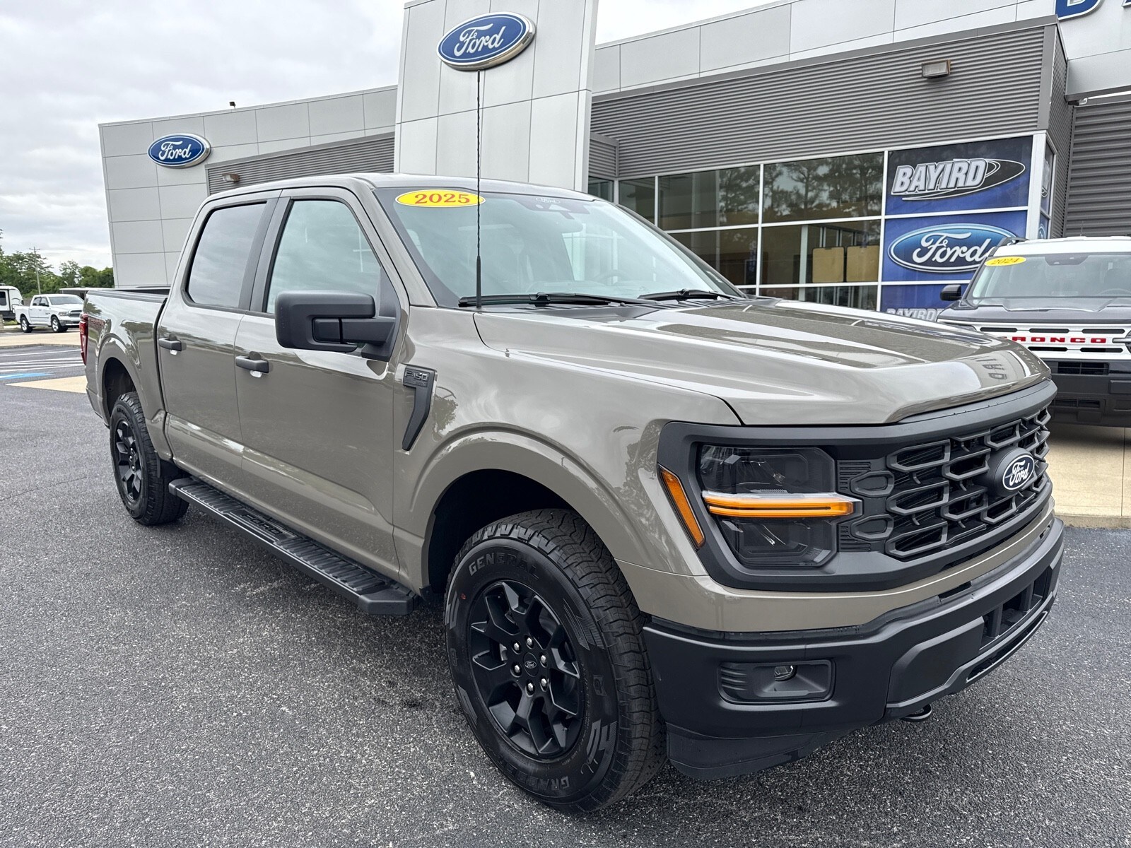 2025 Ford F-150 STX photo 2