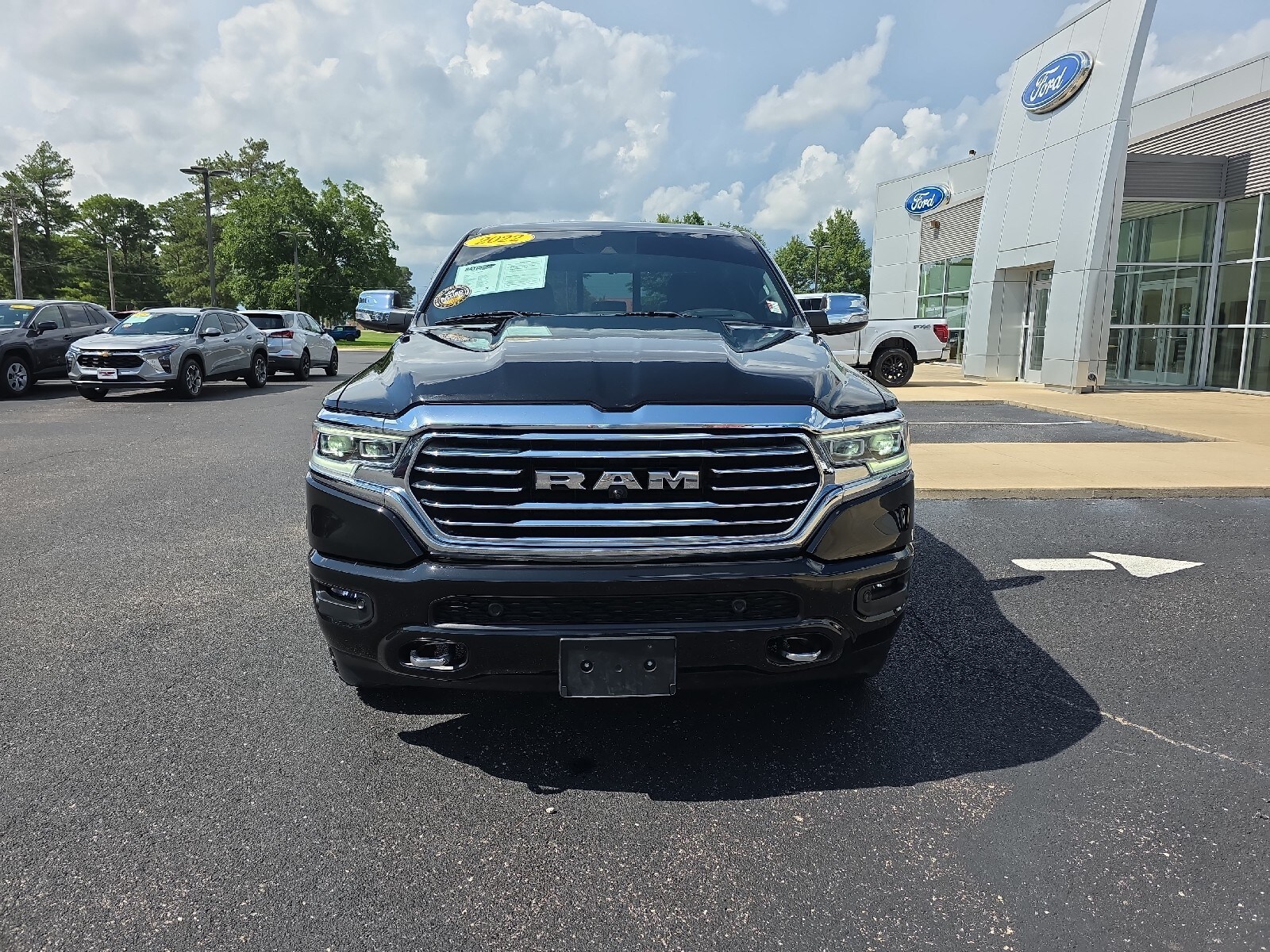 2022 Ram 1500 Longhorn photo 3