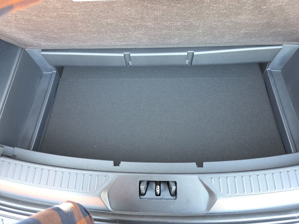 2026 Ford Explorer ST - Photo 12