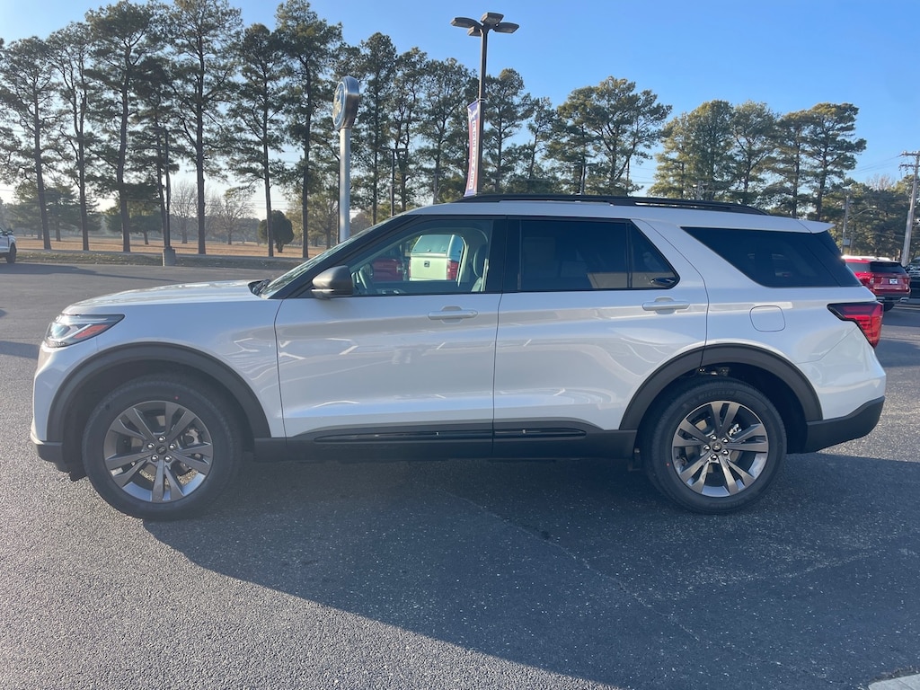 New 2026 Ford Explorer Active SUV