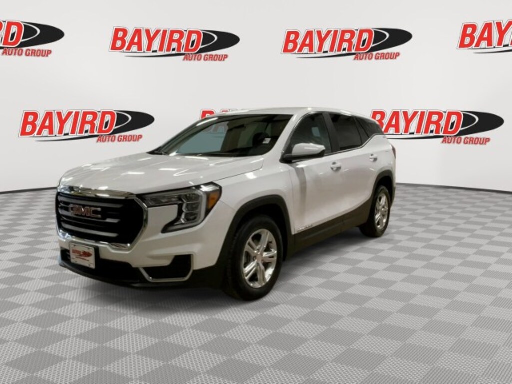 Used 2024 GMC Terrain SLE SUV