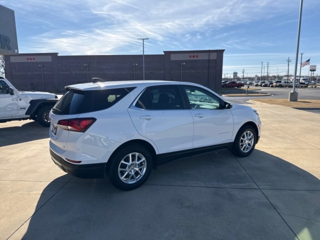 Used 2024 Chevrolet Equinox LT SUV