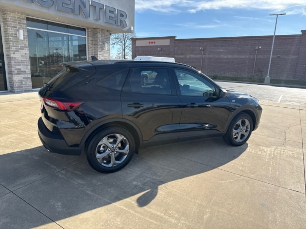 Used 2025 Ford Escape ST-Line SUV