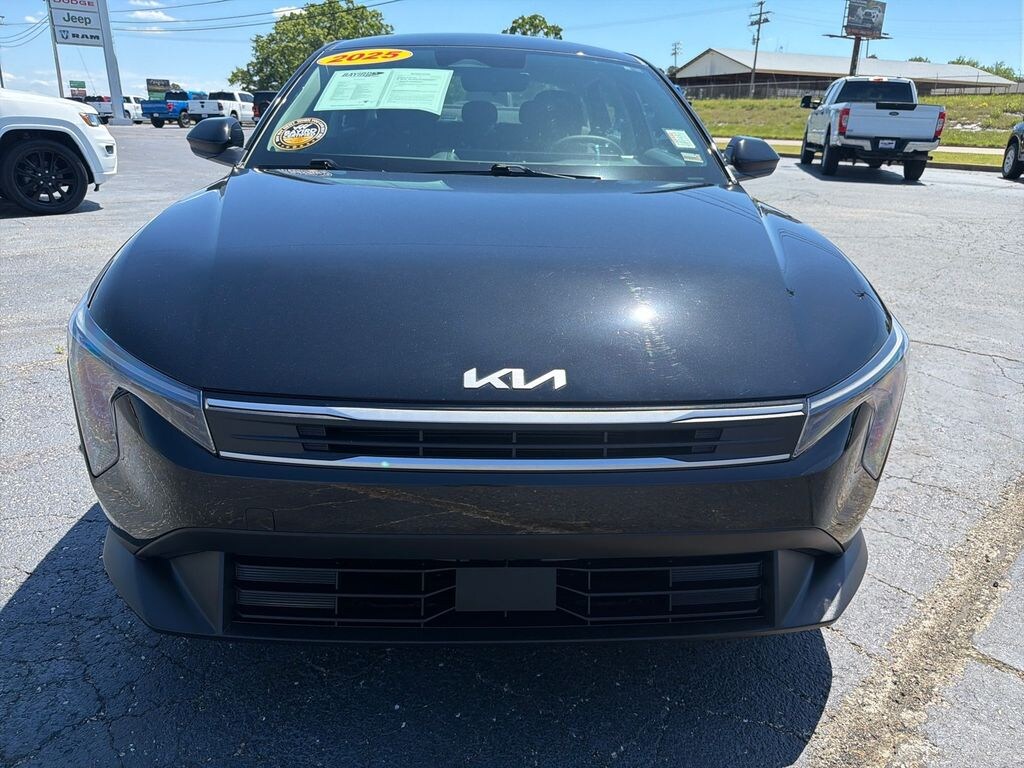 Used 2025 Kia K4 LXS Sedan