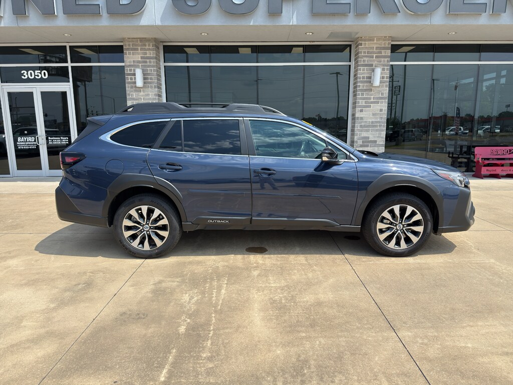 Used 2024 Subaru Outback Limited SUV