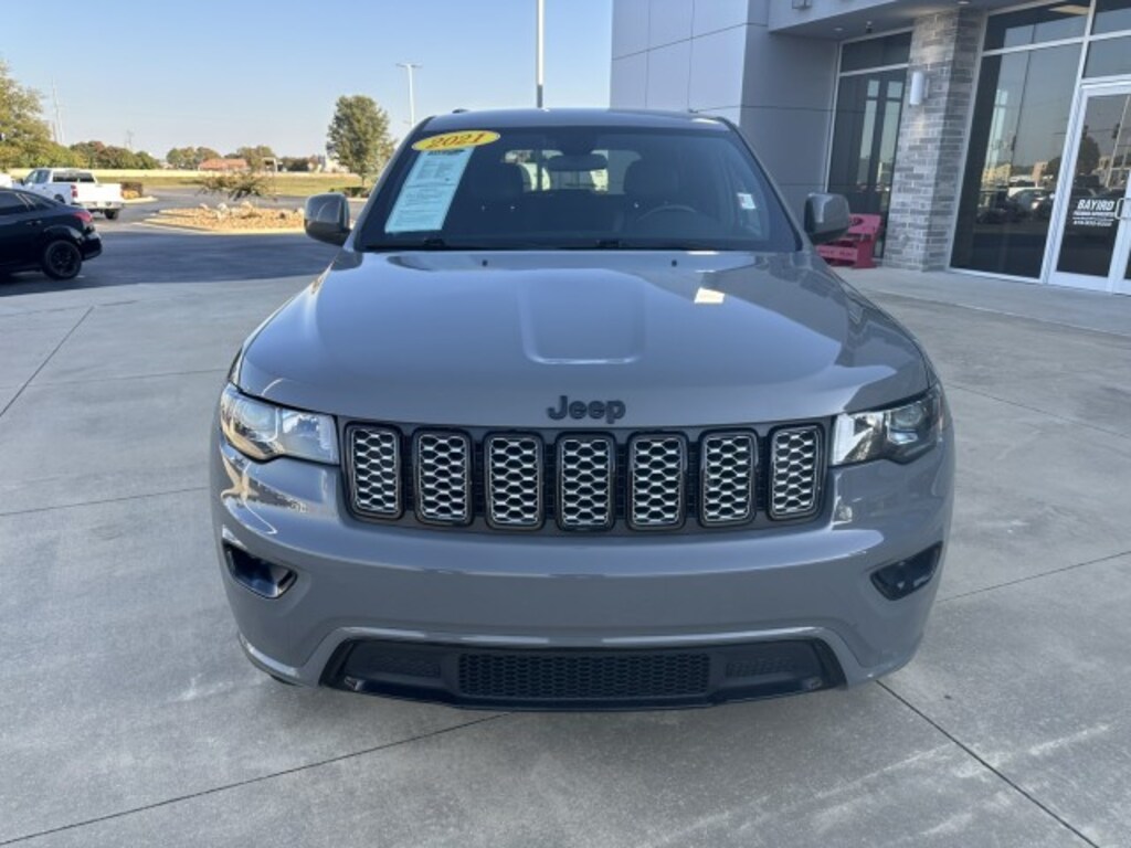 Used 2021 Jeep Grand Cherokee Laredo X SUV