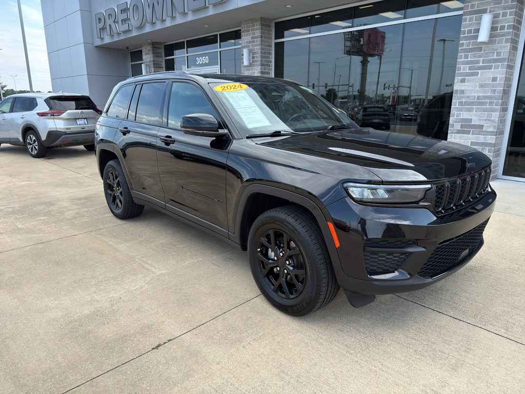 Used 2024 Jeep Grand Cherokee Altitude Sport Utility