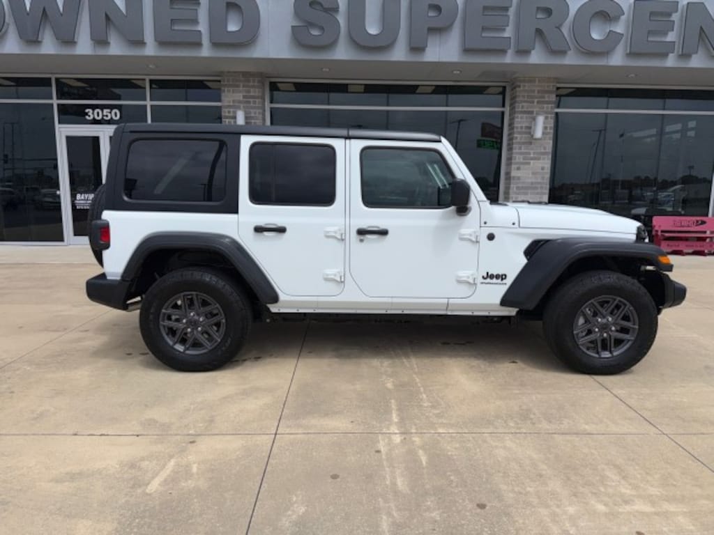 Used 2025 Jeep Wrangler Sport S SUV