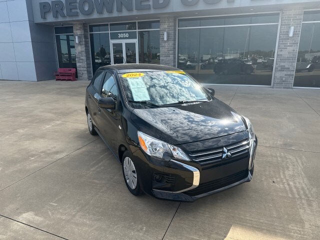 2024 Mitsubishi Mirage ES photo 2