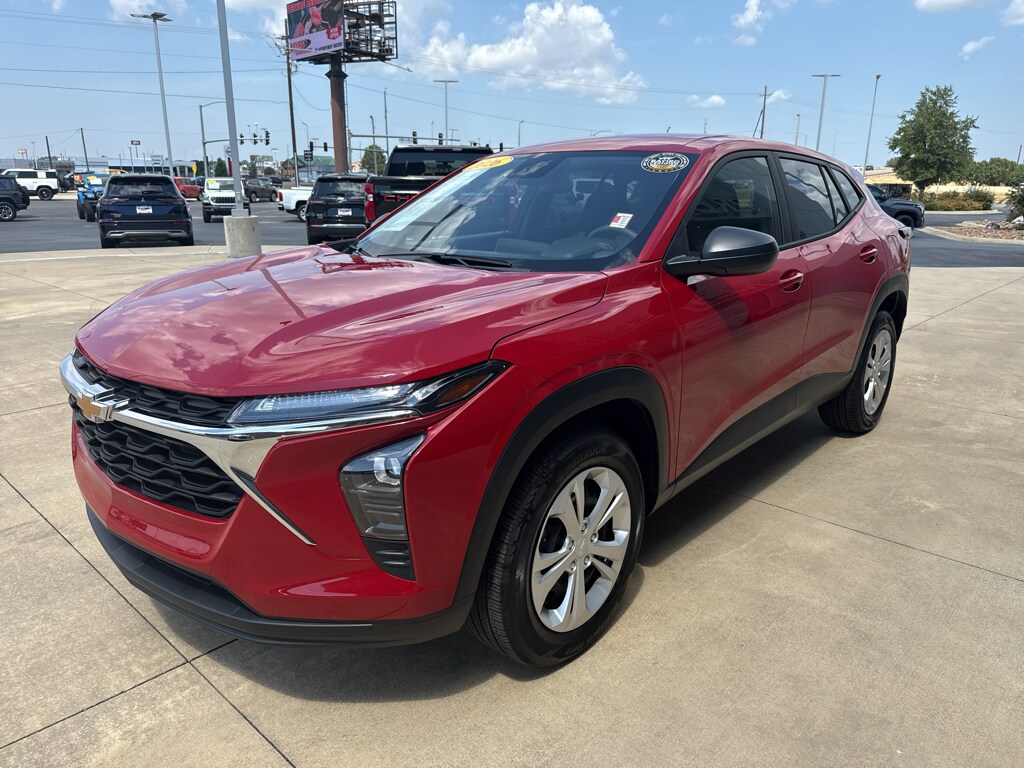 Used 2026 Chevrolet Trax LS Sport Utility