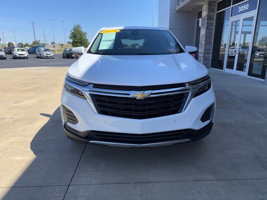 Used 2024 Chevrolet Equinox LT SUV