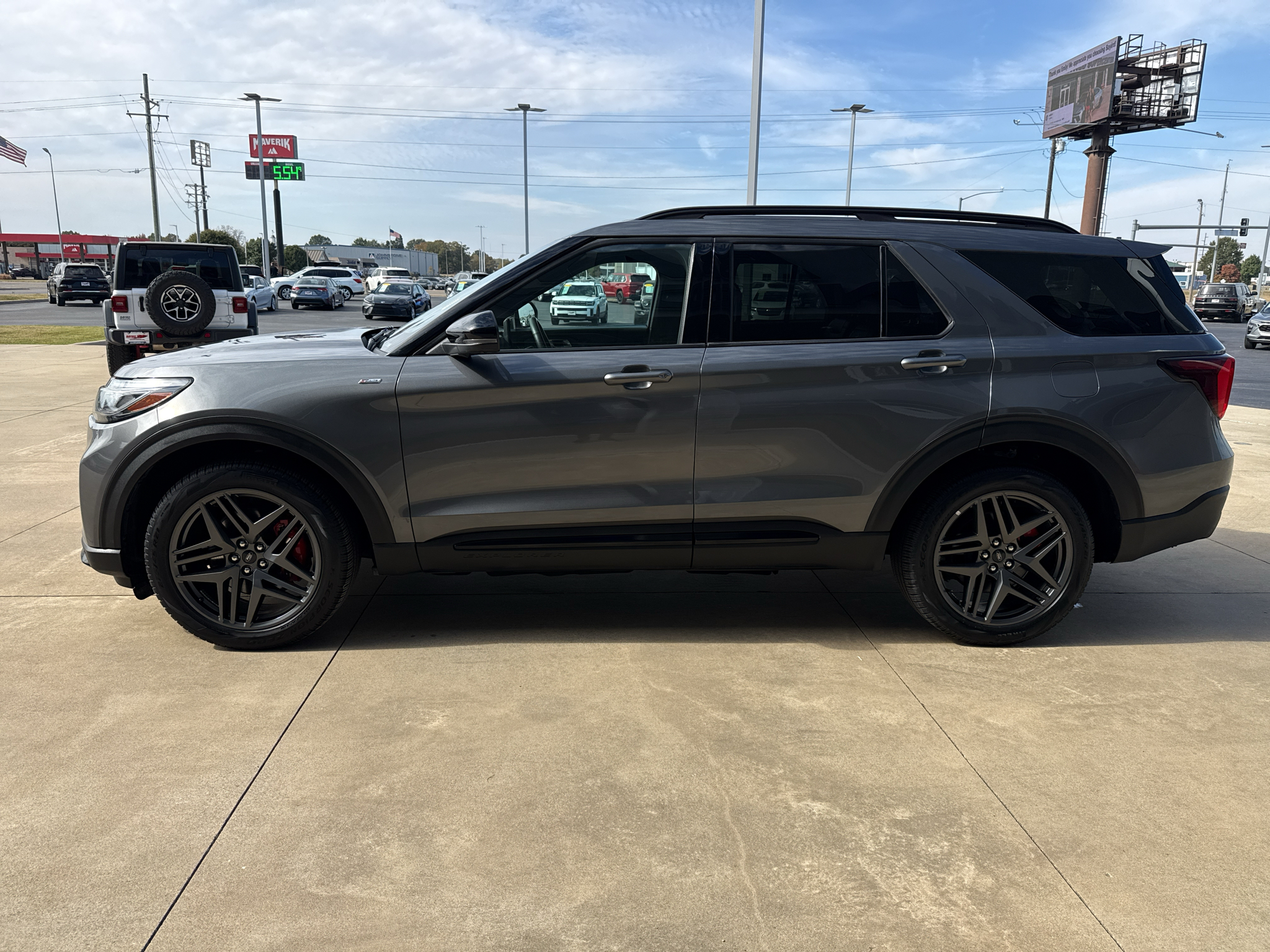 Used 2025 Ford Explorer ST-Line Sport Utility