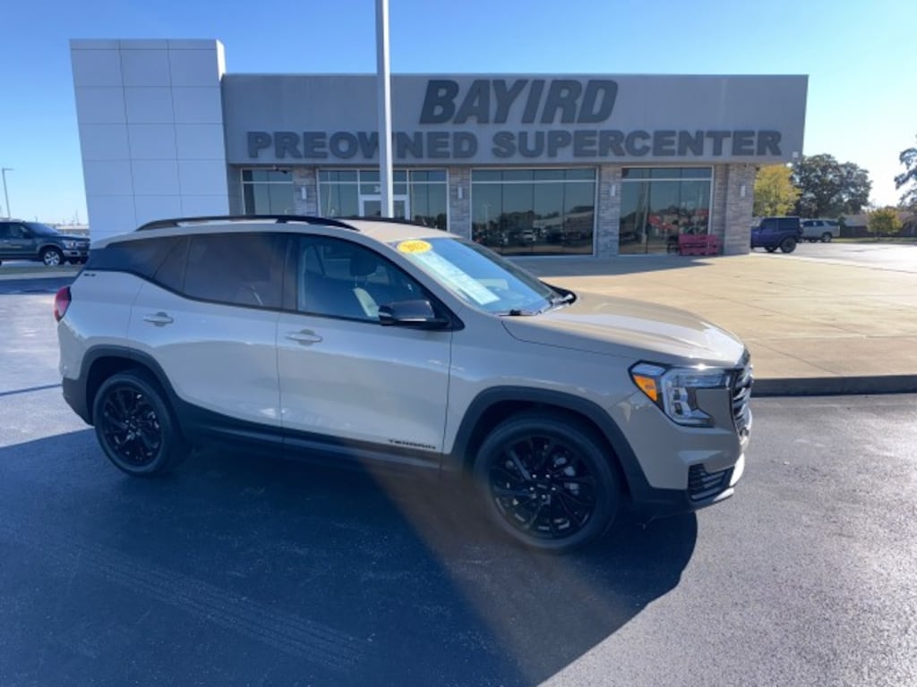 Used 2023 GMC Terrain SLE SUV