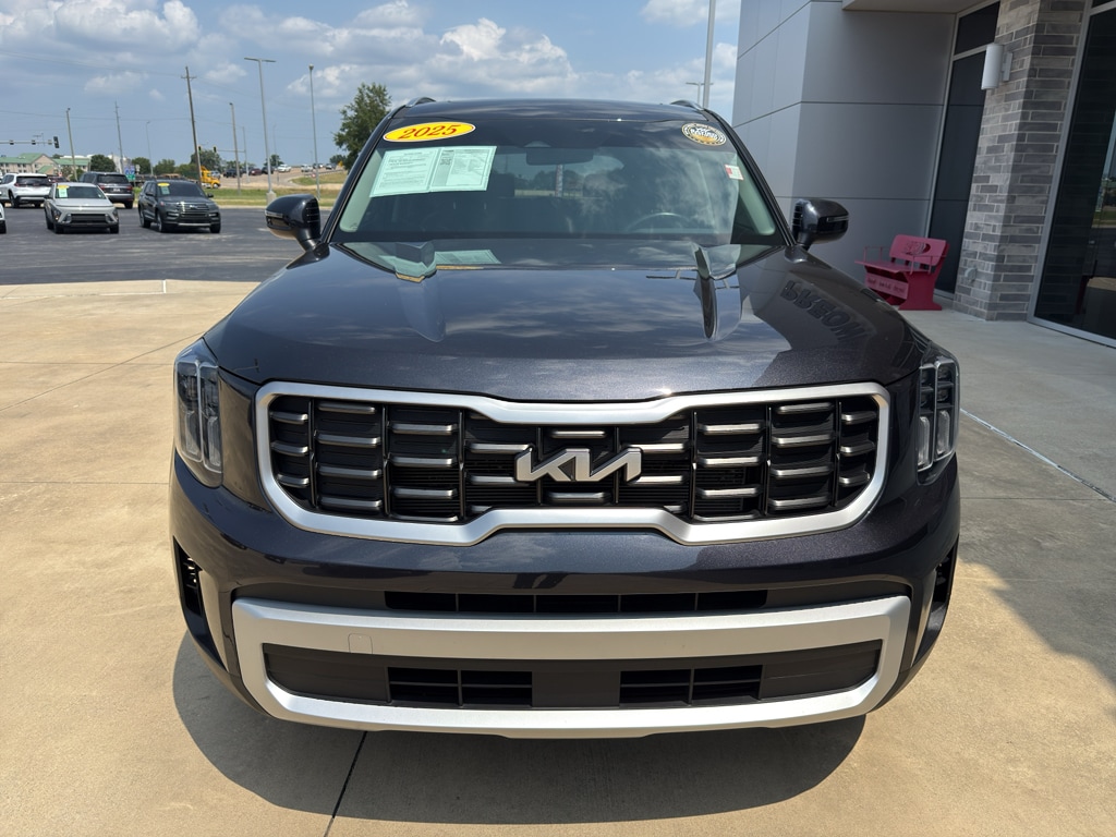 Used 2025 Kia Telluride S Sport Utility
