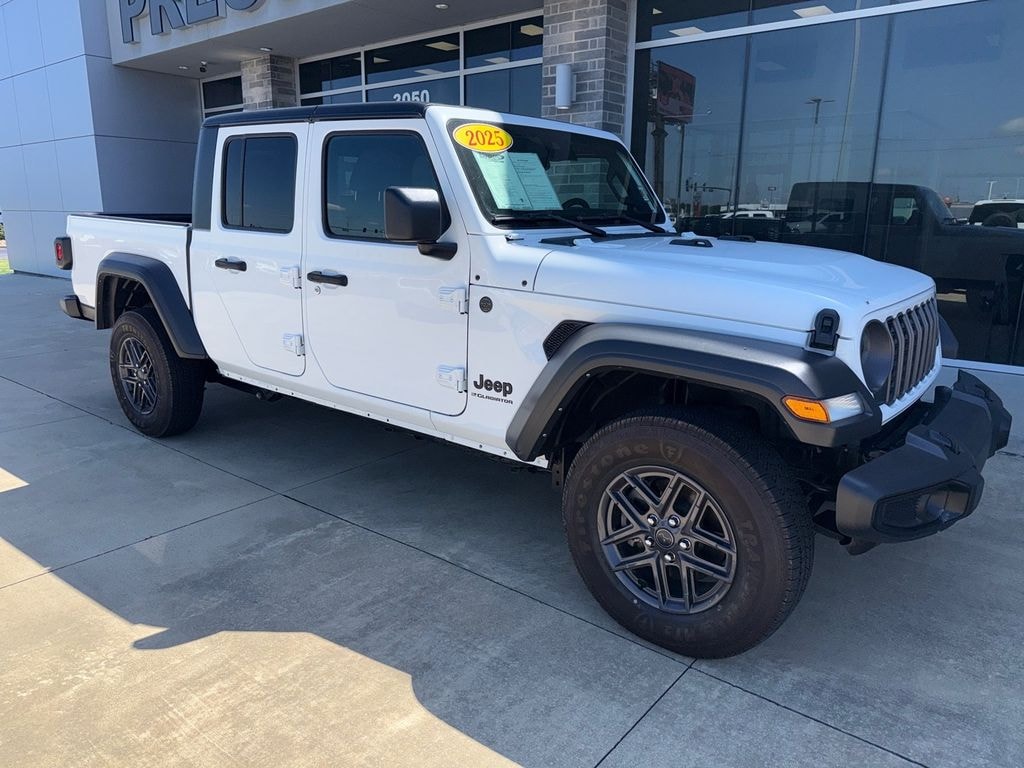 Used 2025 Jeep Gladiator Sport S Crew Cab