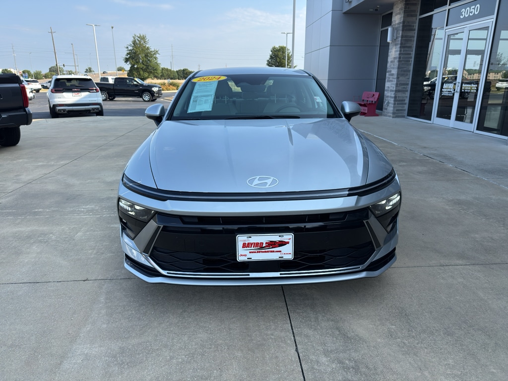 Used 2024 Hyundai Sonata SEL Sedan
