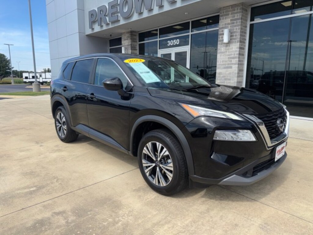 Used 2023 Nissan Rogue SV SUV
