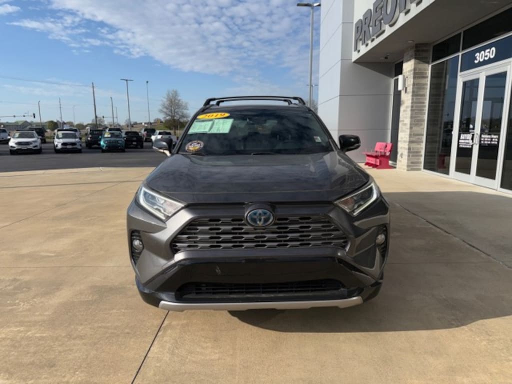 Used 2019 Toyota RAV4 Hybrid XSE SUV
