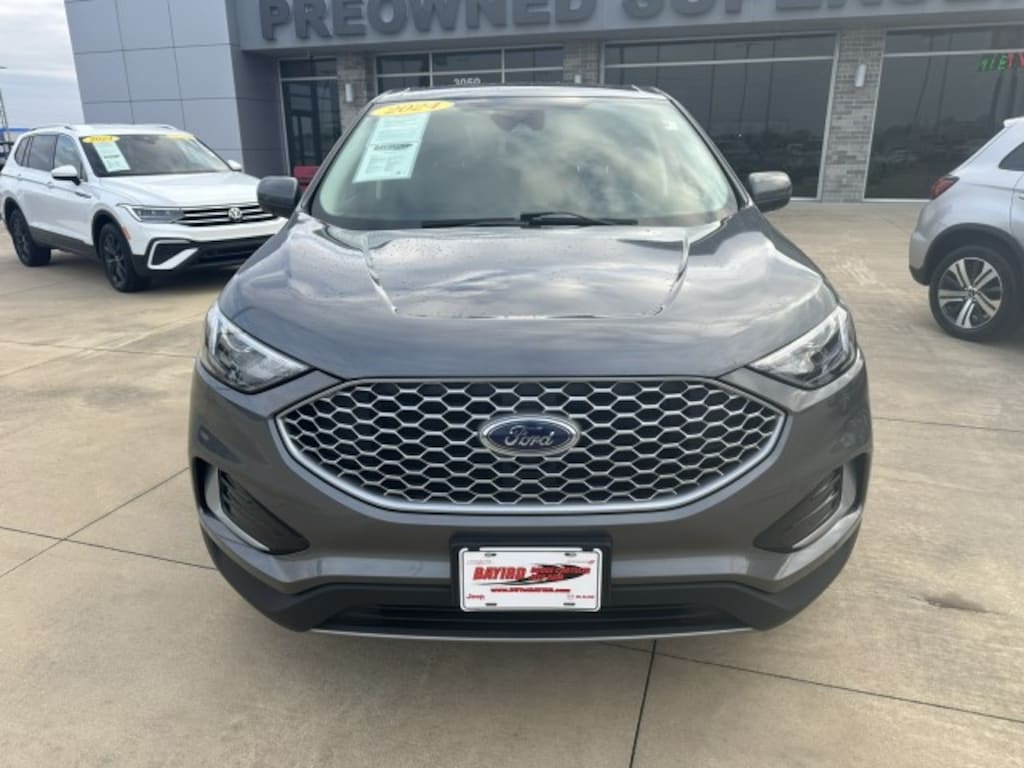 Used 2024 Ford Edge SEL SUV