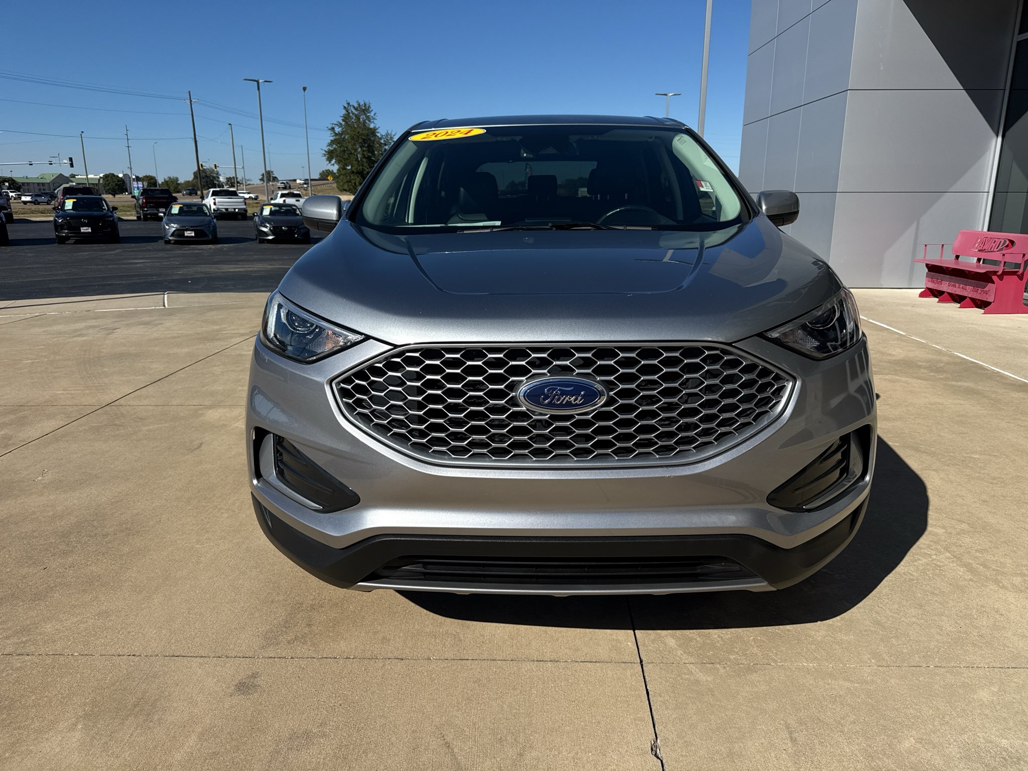 Used 2024 Ford Edge SEL Sport Utility