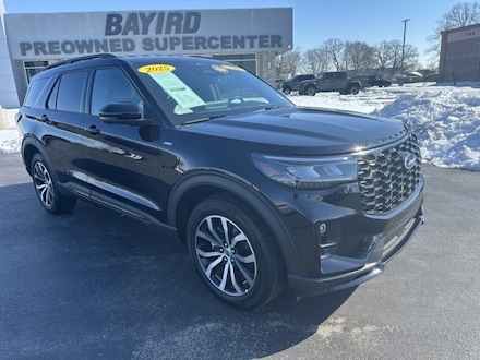 2025 Ford Explorer ST-Line SUV