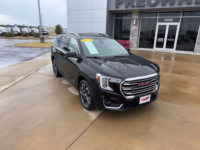 2022 Gmc Terrain SLT photo 2