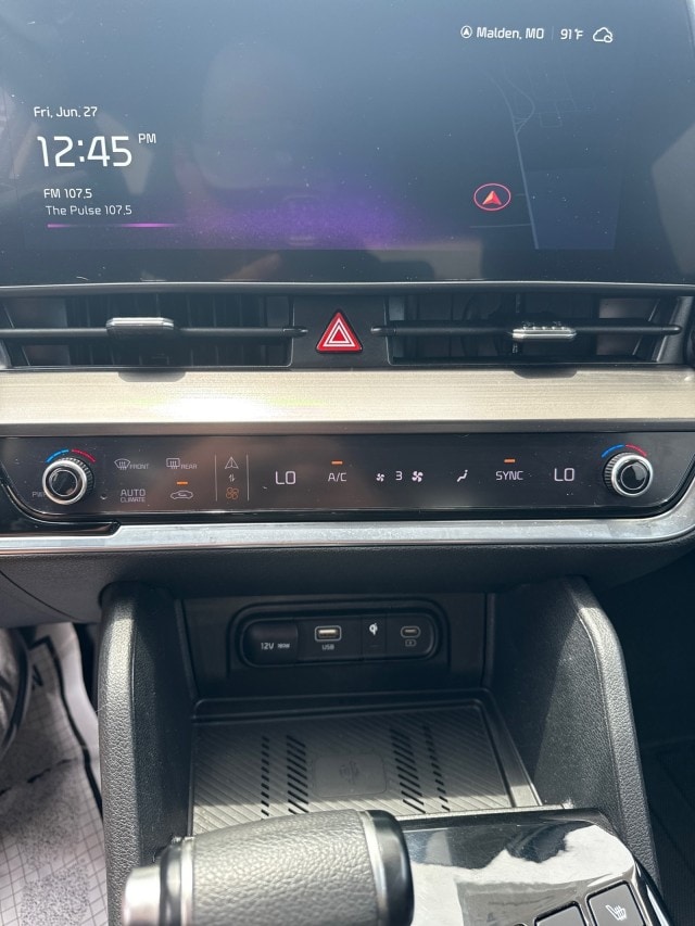 2024 Kia Sportage EX - Photo 18