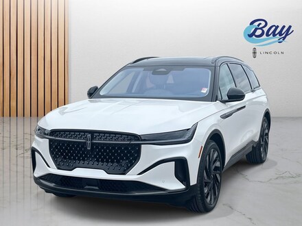 2026 Lincoln Nautilus Reserve SUV