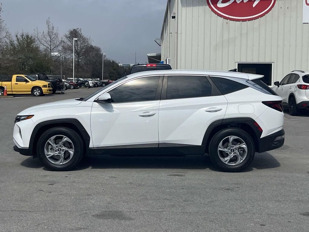 Used 2023 Hyundai Tucson SE SUV