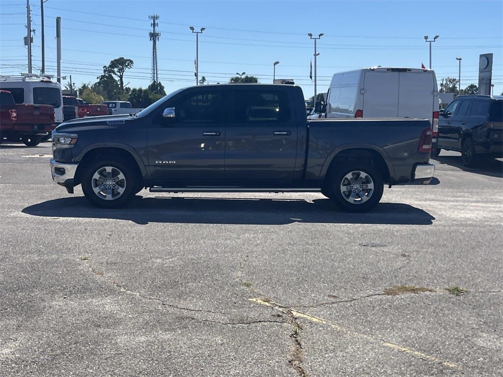 2022 Ram 1500 Laramie photo 2