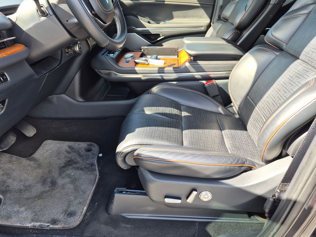 2025 Lincoln Navigator Black Label - Photo 14