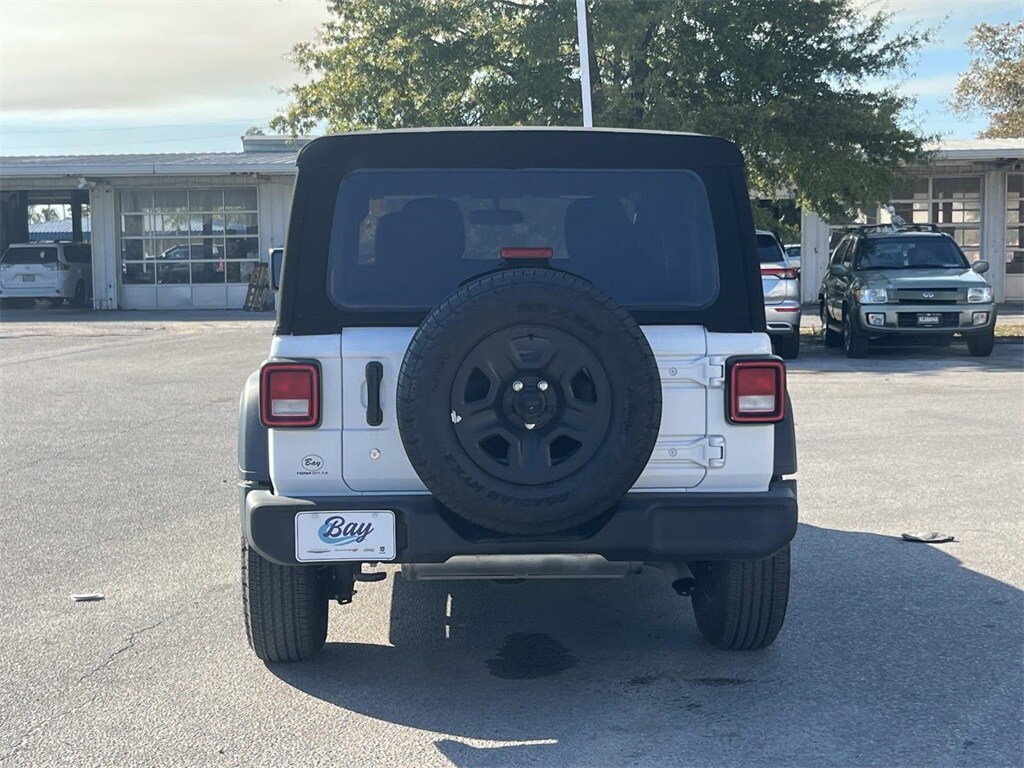 2024 Jeep Wrangler Sport photo 3