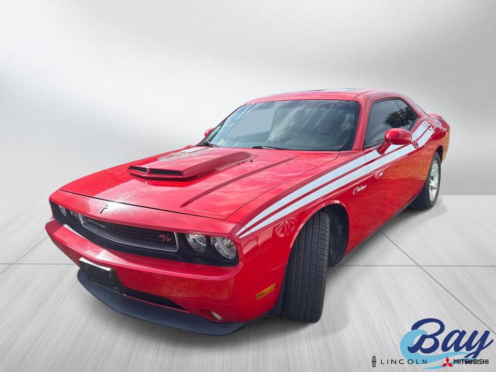 2013 Dodge Challenger R/T's photo