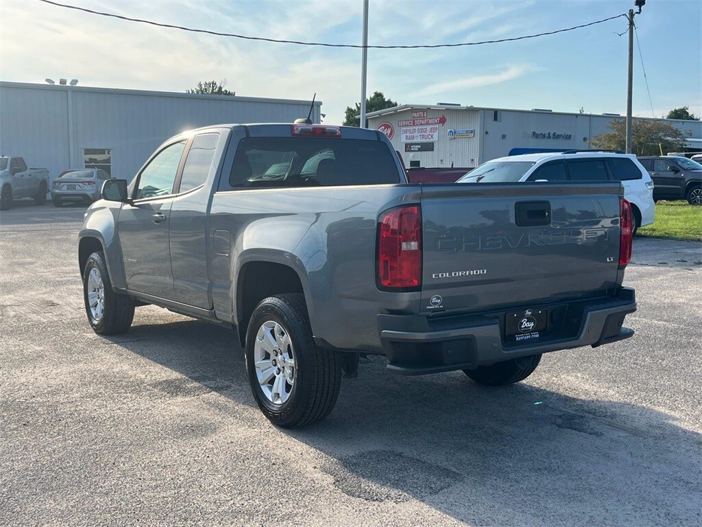 2022 Chevrolet Colorado LT photo 3