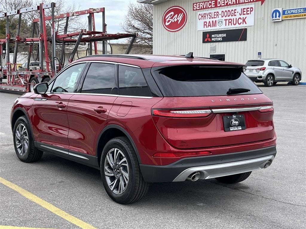 New 2026 Lincoln Corsair Premiere SUV