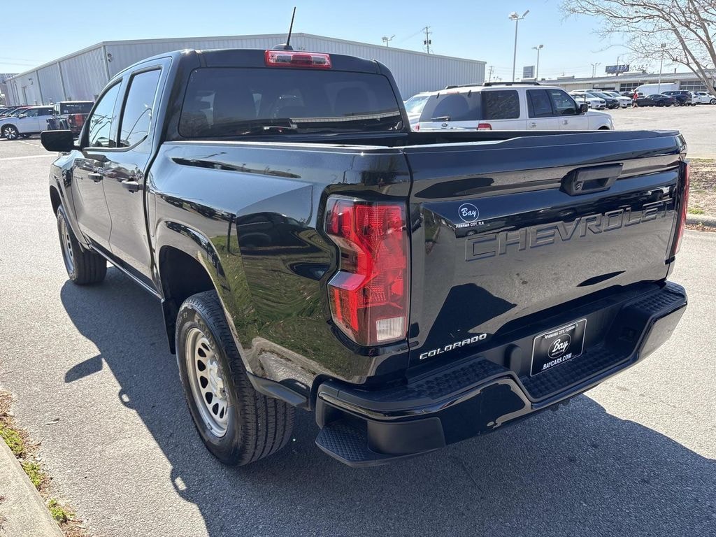 Used 2024 Chevrolet Colorado WT Truck Crew Cab