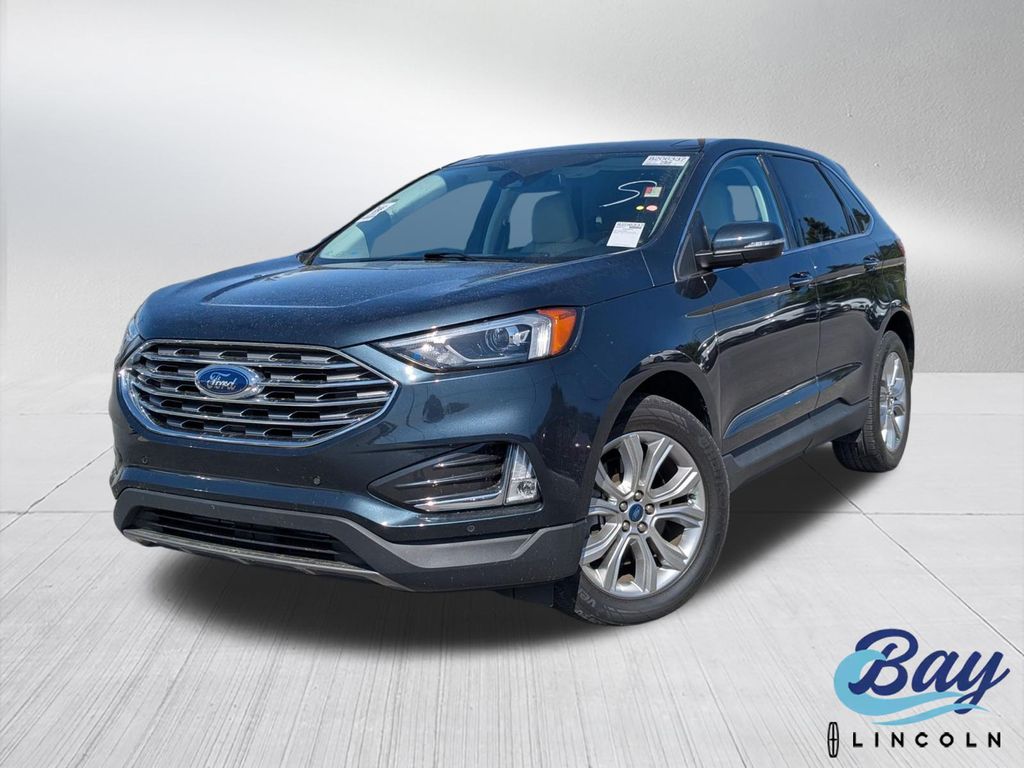 2022 Ford Edge Titanium AWD's photo