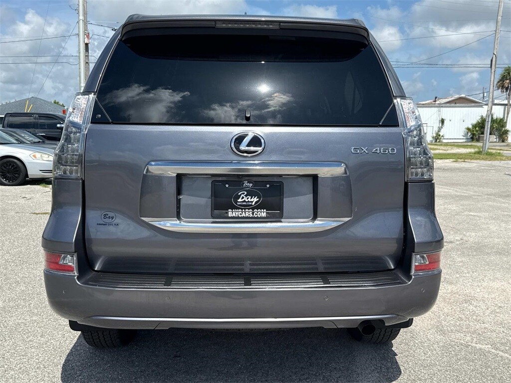 2021 Lexus GX 460 Base photo 2