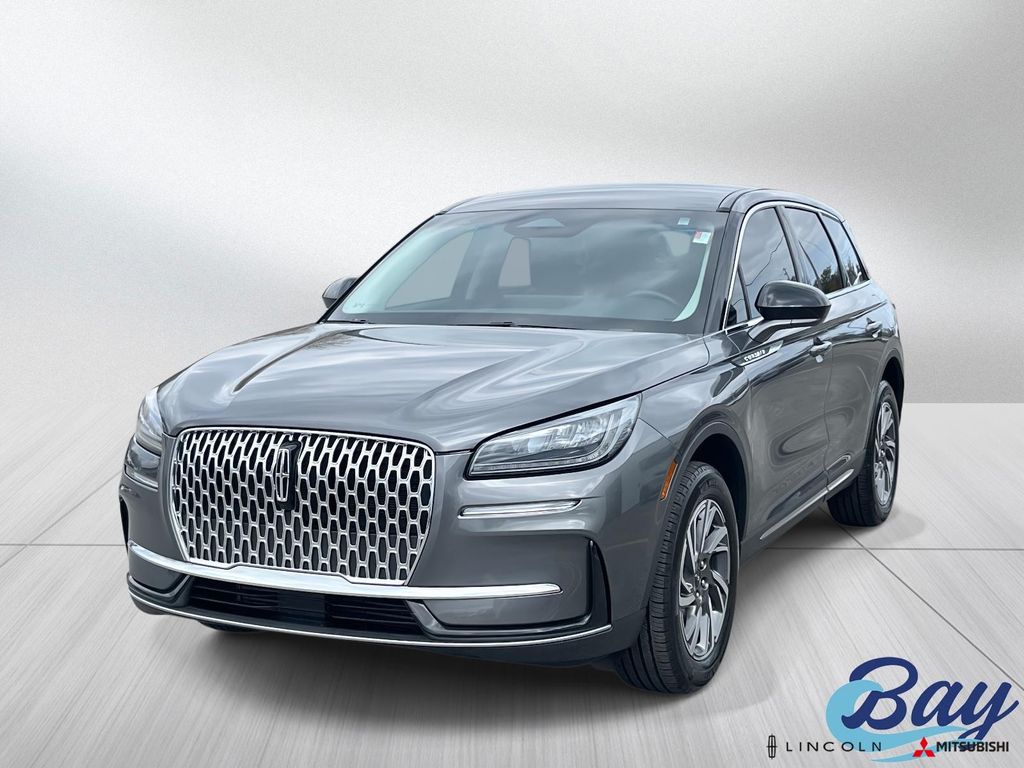 2023 Lincoln Corsair Base