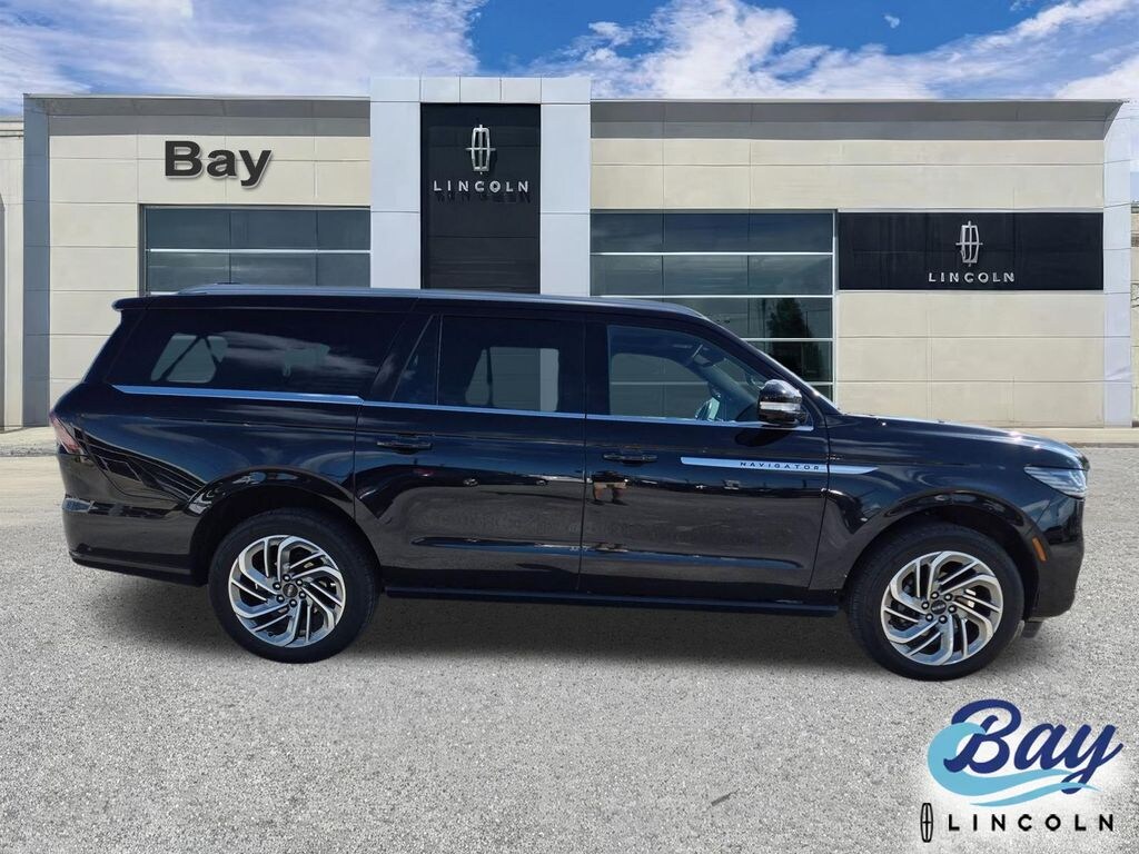 Used 2025 Lincoln Navigator L Reserve Sport Utility